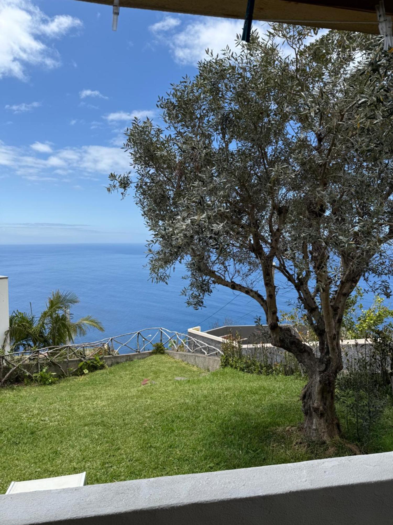 Вилла Cozy Sea View House Faja Da Ovelha Кальета Экстерьер фото